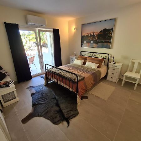 Quinta Omorka Suites ลากอส ภายนอก รูปภาพ
